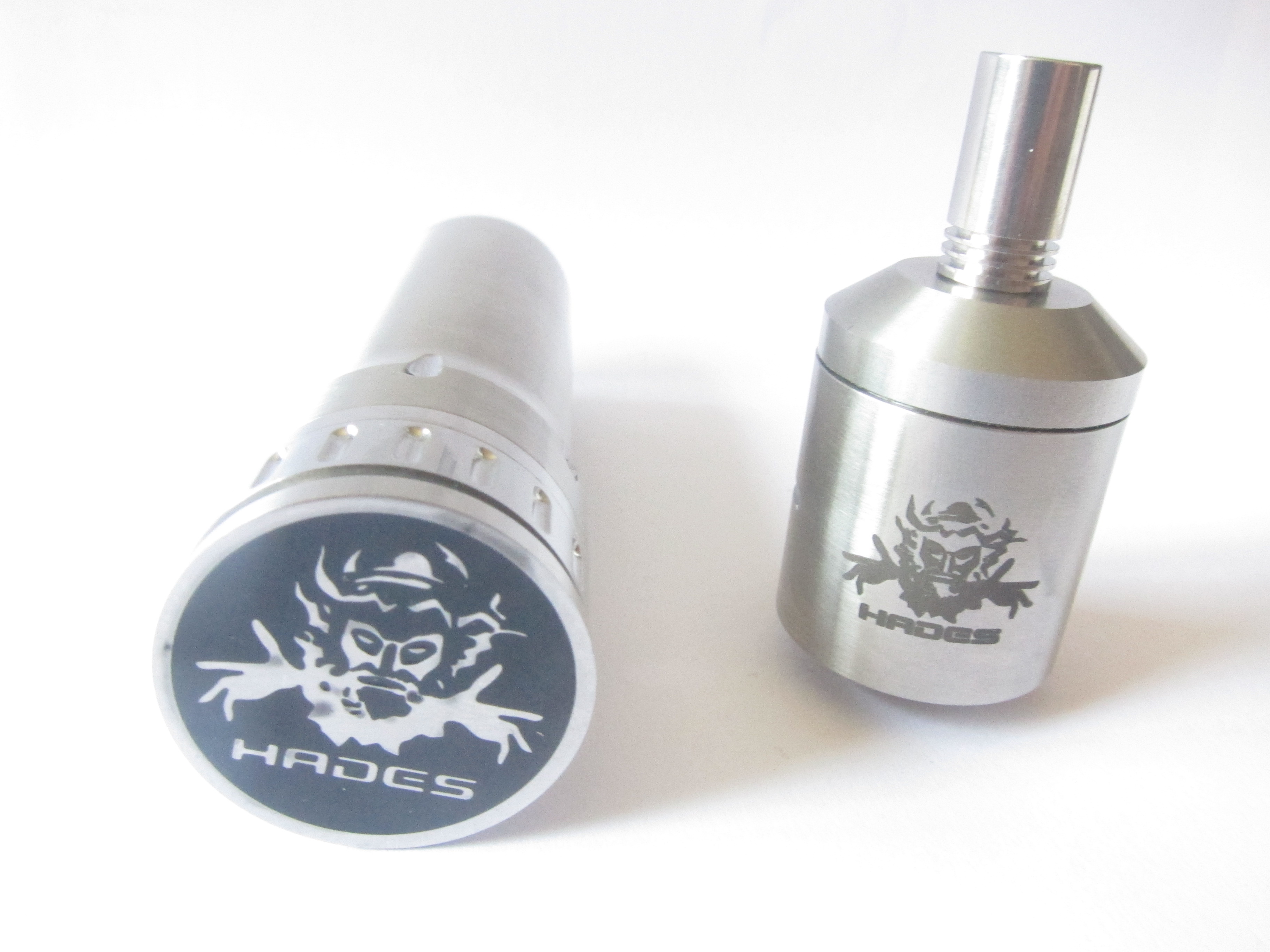 Mod Hades 26650 with Stainless steel Hades atomizer and 26650 Mnke battery